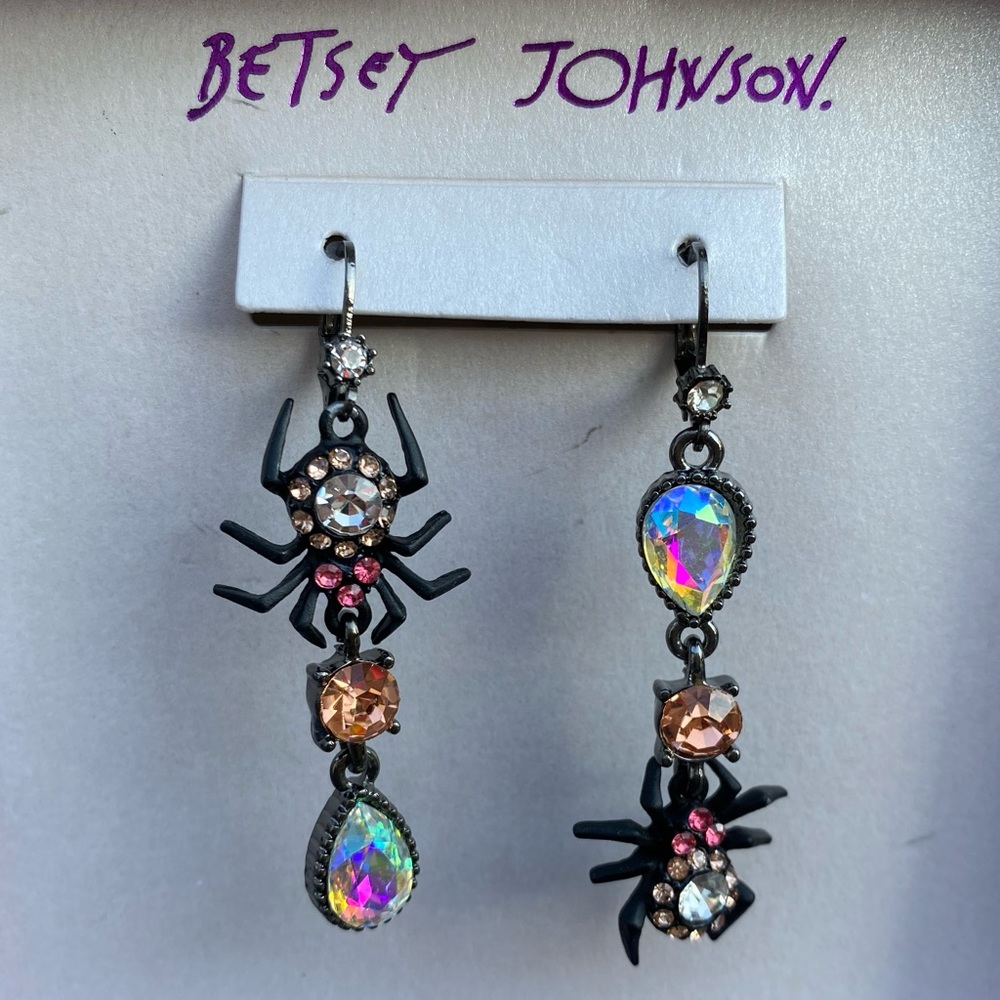 New Betsey-Johnson Spider Mismatch Earrings - Picture 12 of 17